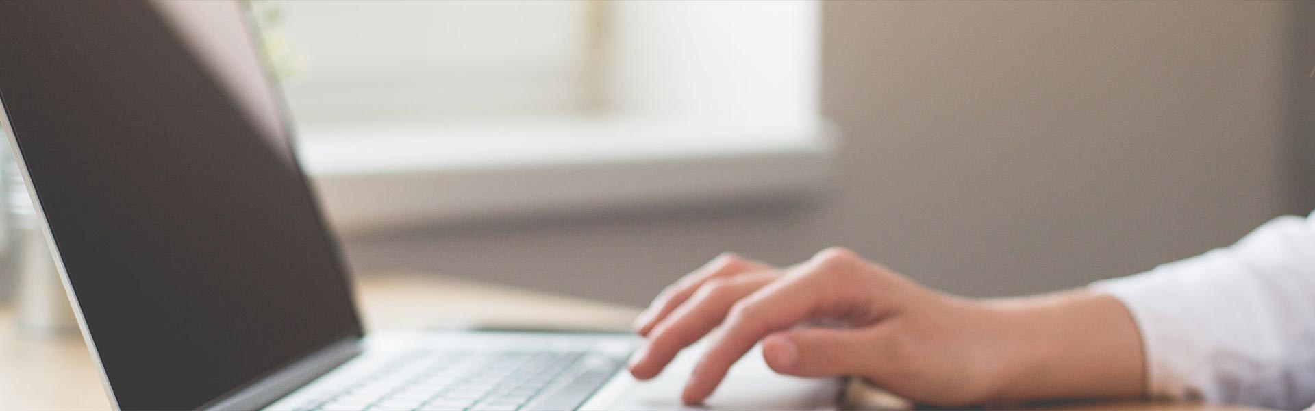 ဒေါင်းလုဒ်လုပ်ပါ။